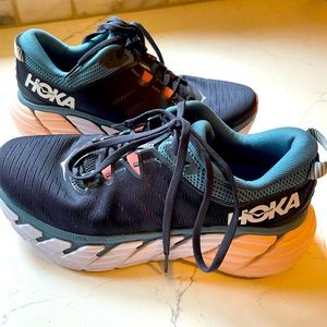 Hoka One One Gaviota 3